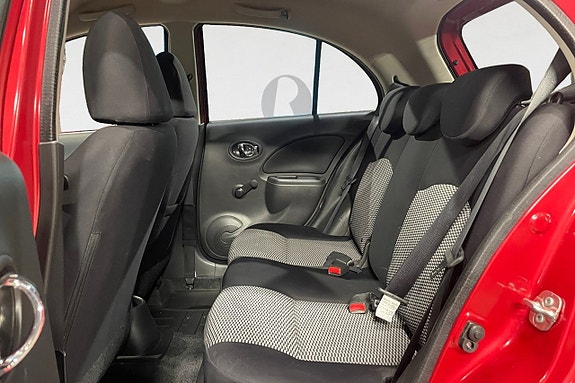 Nissan Micra 14 of 17