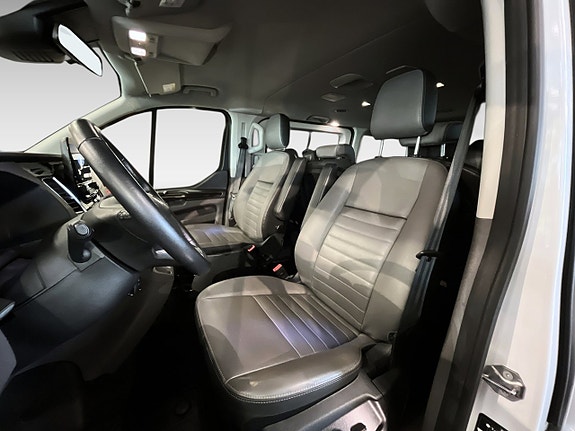 Ford Custom Tourneo 9 of 16