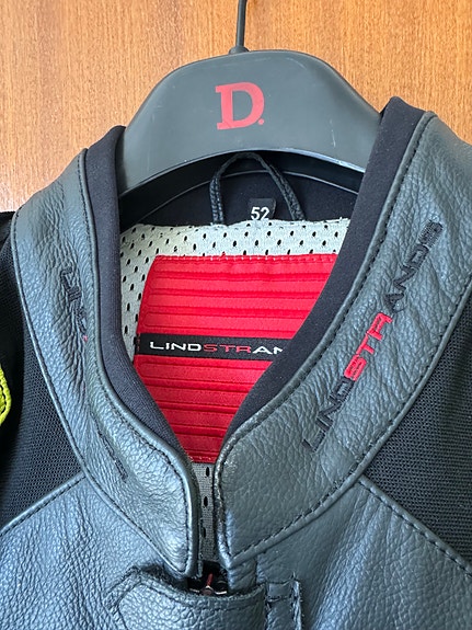 Product image 19 of 26