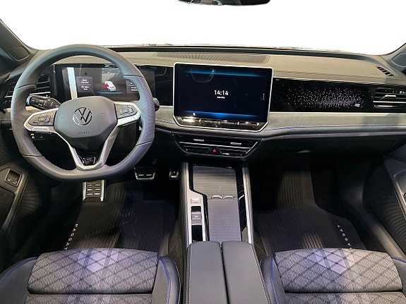 Volkswagen Passat 6 of 13