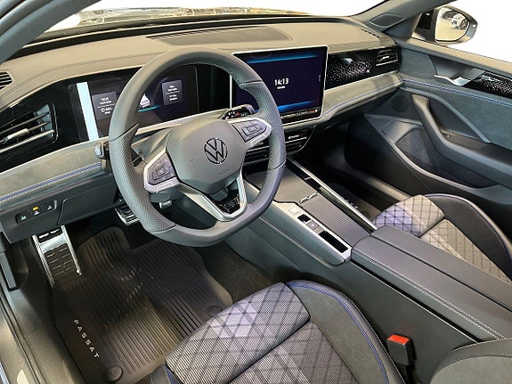 Volkswagen Passat 4 of 5