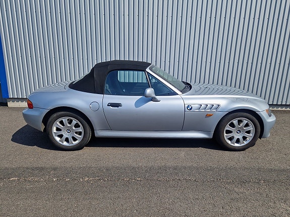 BMW Z3 5 of 5