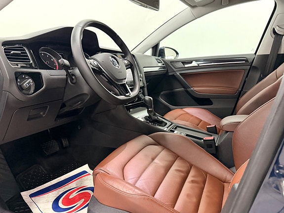 Volkswagen Golf VII 7 of 26
