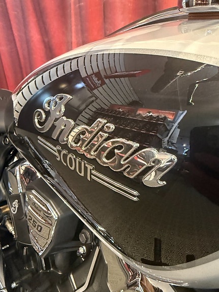 Indian SCOUT CLASSIC LIMITED +TECH *FABRIKSNY* Lagerfinal – utvalda mc !Sänkt 39000:- 7 of 11