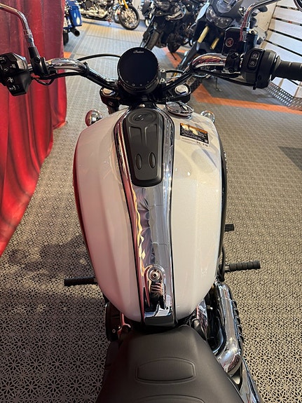 Indian SCOUT CLASSIC LIMITED +TECH *FABRIKSNY* Lagerfinal – utvalda mc !Sänkt 39000:- 6 of 11