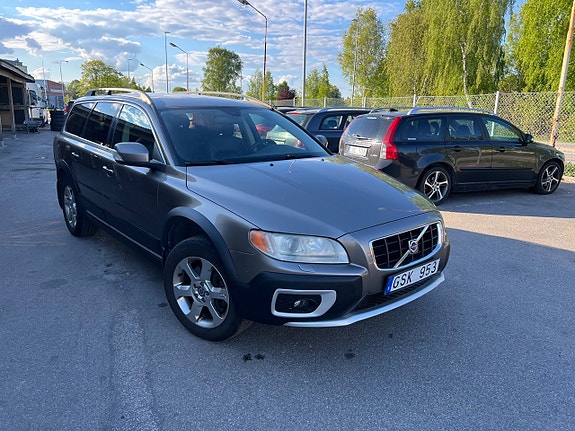 Volvo XC70 6 of 30