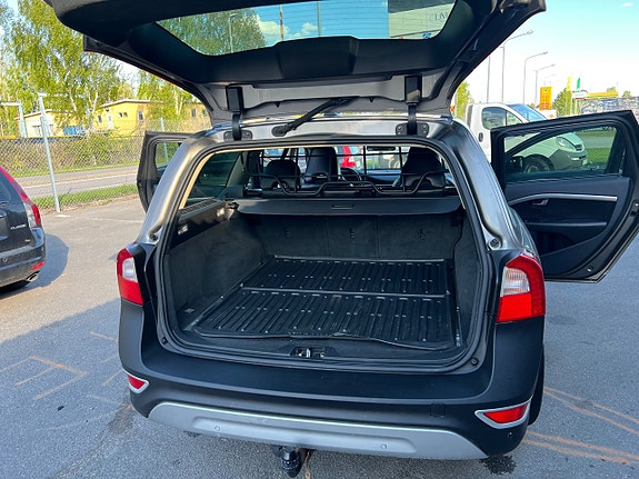 Volvo XC70 19 of 30