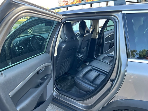 Volvo XC70 20 of 30