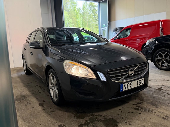 Volvo V60 5 of 5