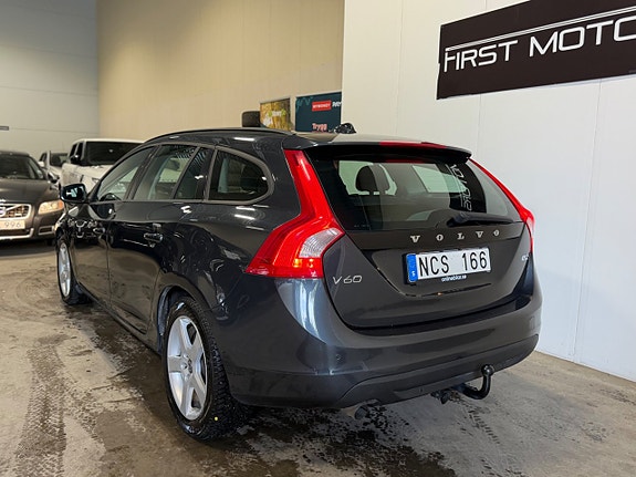 Volvo V60 6 of 19