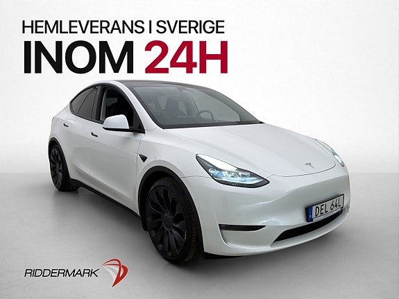 Tesla Model Y 4 of 5