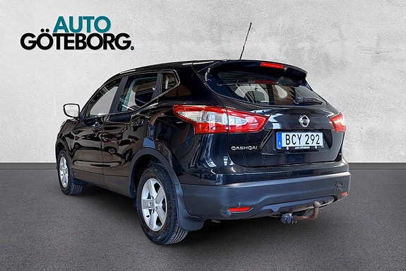 Nissan Qashqai 4 of 17