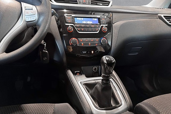Nissan Qashqai 12 of 17