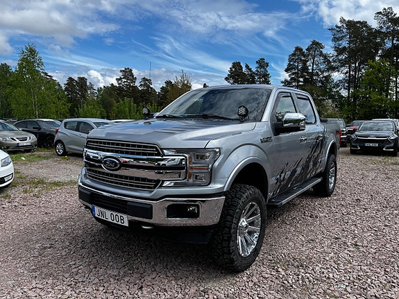 Ford F-150 3 of 5