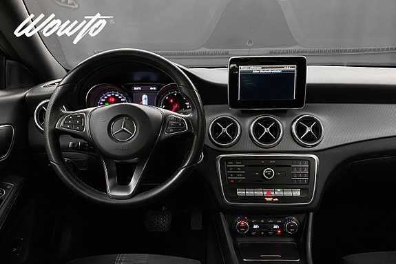 Mercedes-Benz CLA220 d 17 of 19