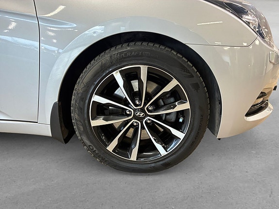 Hyundai i40 8 of 24