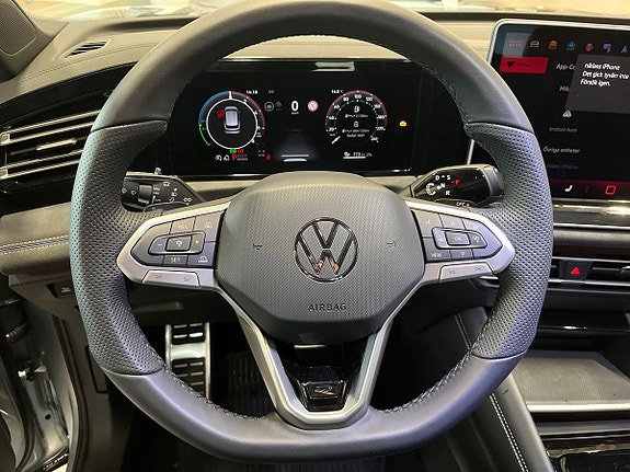 Volkswagen Tiguan 9 of 12
