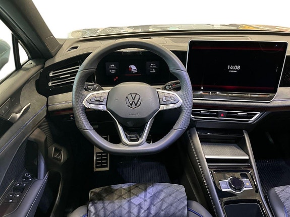 Volkswagen Tiguan 5 of 5