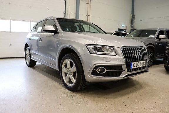 Audi Q5 2 of 5