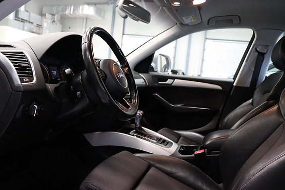 Audi Q5 10 of 24