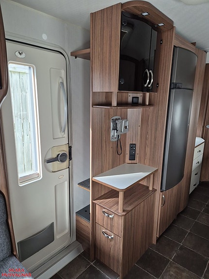 Polar 590 CTH 13 of 20