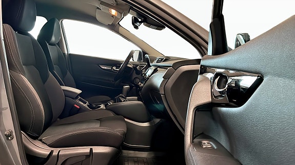 Nissan Qashqai 3 of 5