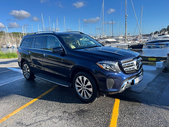 Mercedes 2017