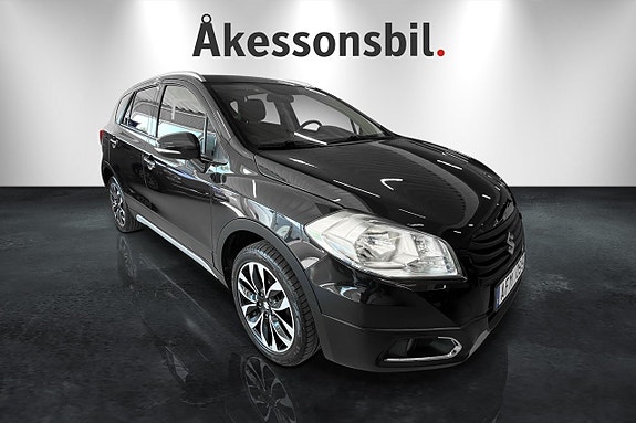 Suzuki S-Cross 3 of 5