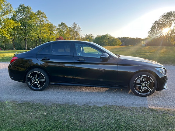 Mercedes-Benz C250 d 4 of 15