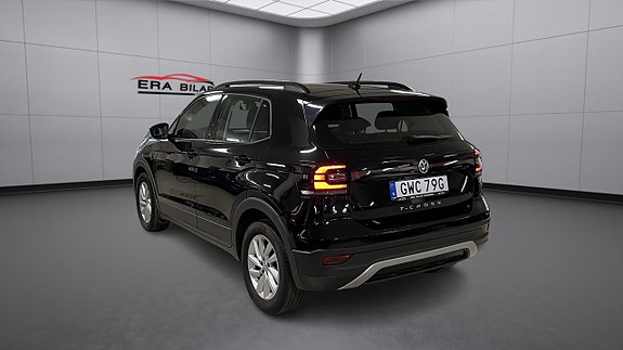 Volkswagen T-Cross 4 of 5