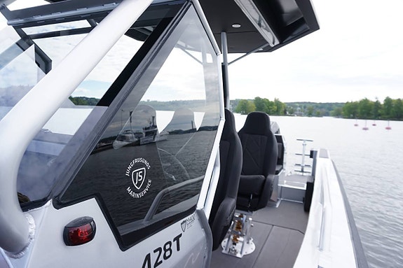 VÄRLDSPREMIÄR!, Anytec A28-T, Mercury V10 425 8 of 12