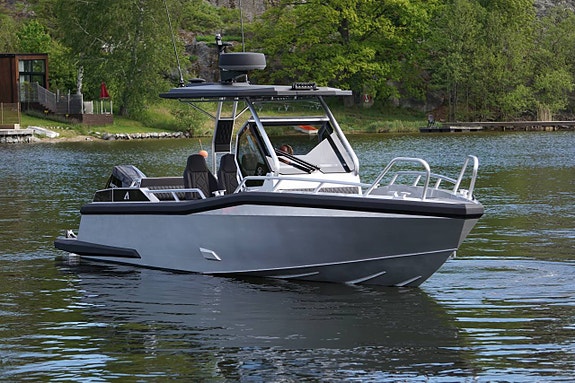 VÄRLDSPREMIÄR!, Anytec A28-T, Mercury V10 425 5 of 12