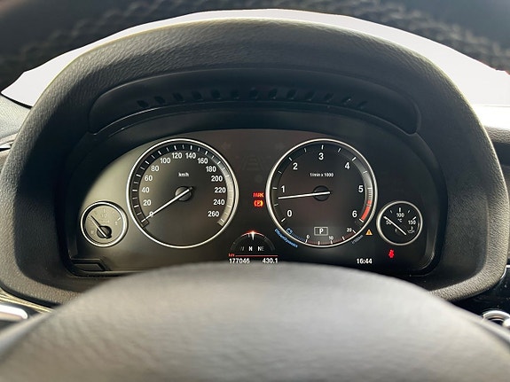 BMW X3 13 of 26