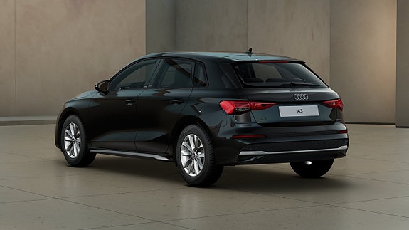 Audi A3 4 of 12