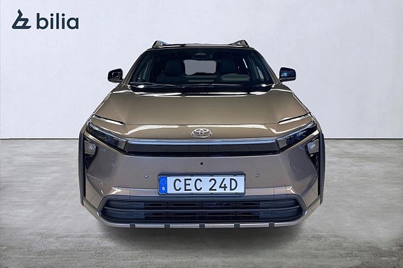 Toyota bZ4X Touring 6 of 21