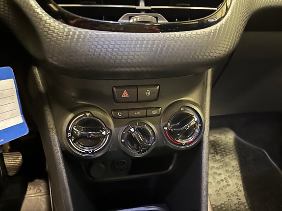 Peugeot 2008 18 of 18