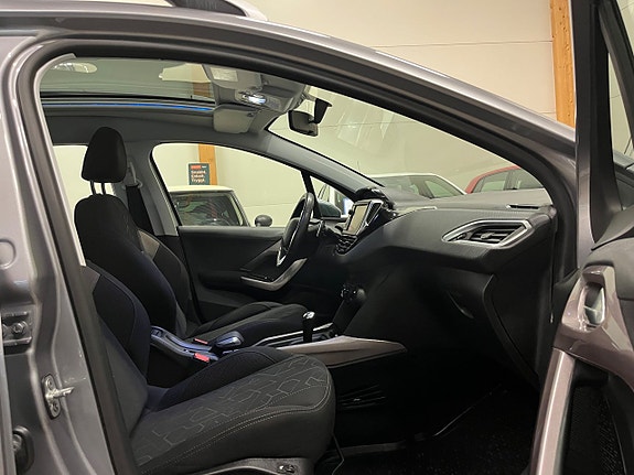 Peugeot 2008 9 of 18