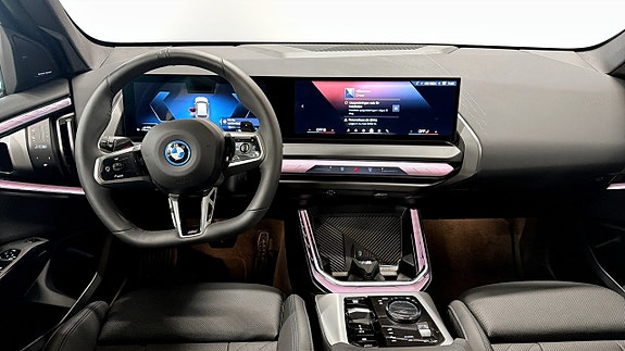BMW X3 4 of 5