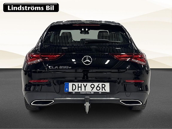 Mercedes-Benz CLA250 e 8 of 22