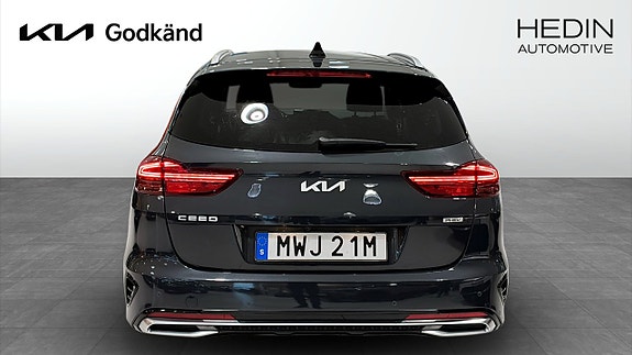 Kia Ceed 5 of 17