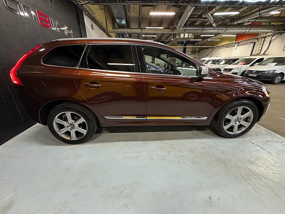 Volvo XC60 7 of 27