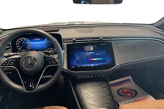 Mercedes-Benz E300 de 8 of 24