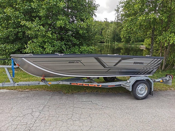 Finval 420 Tiller