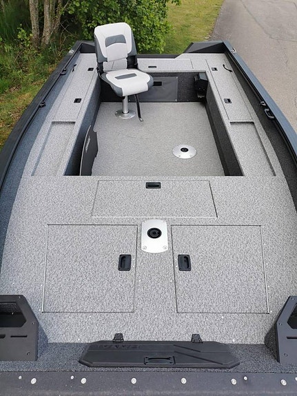 Finval 420 Tiller 2 of 4