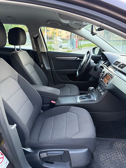 Volkswagen Passat 4 of 5