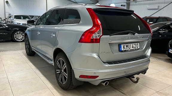 Volvo XC60 8 of 21
