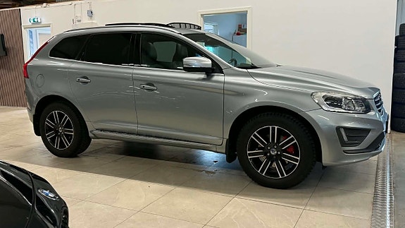 Volvo XC60 5 of 21