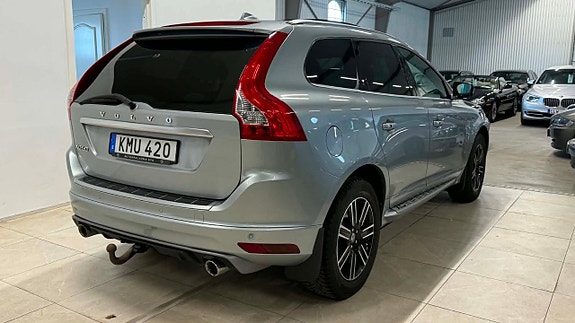 Volvo XC60 6 of 21