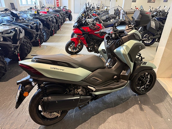 Yamaha TRICITY 300  B-körkort 171mil 2 of 7