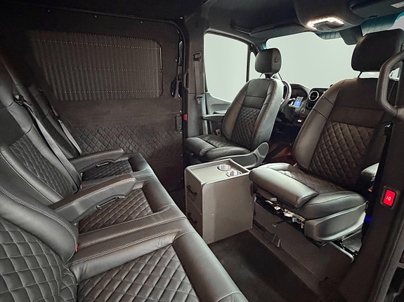 Mercedes-Benz Sprinter 319 8 of 21